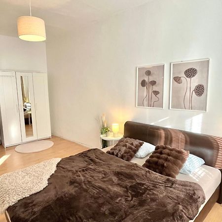 Apartment Caroline - Old Town, Ac 布拉迪斯拉发 外观 照片