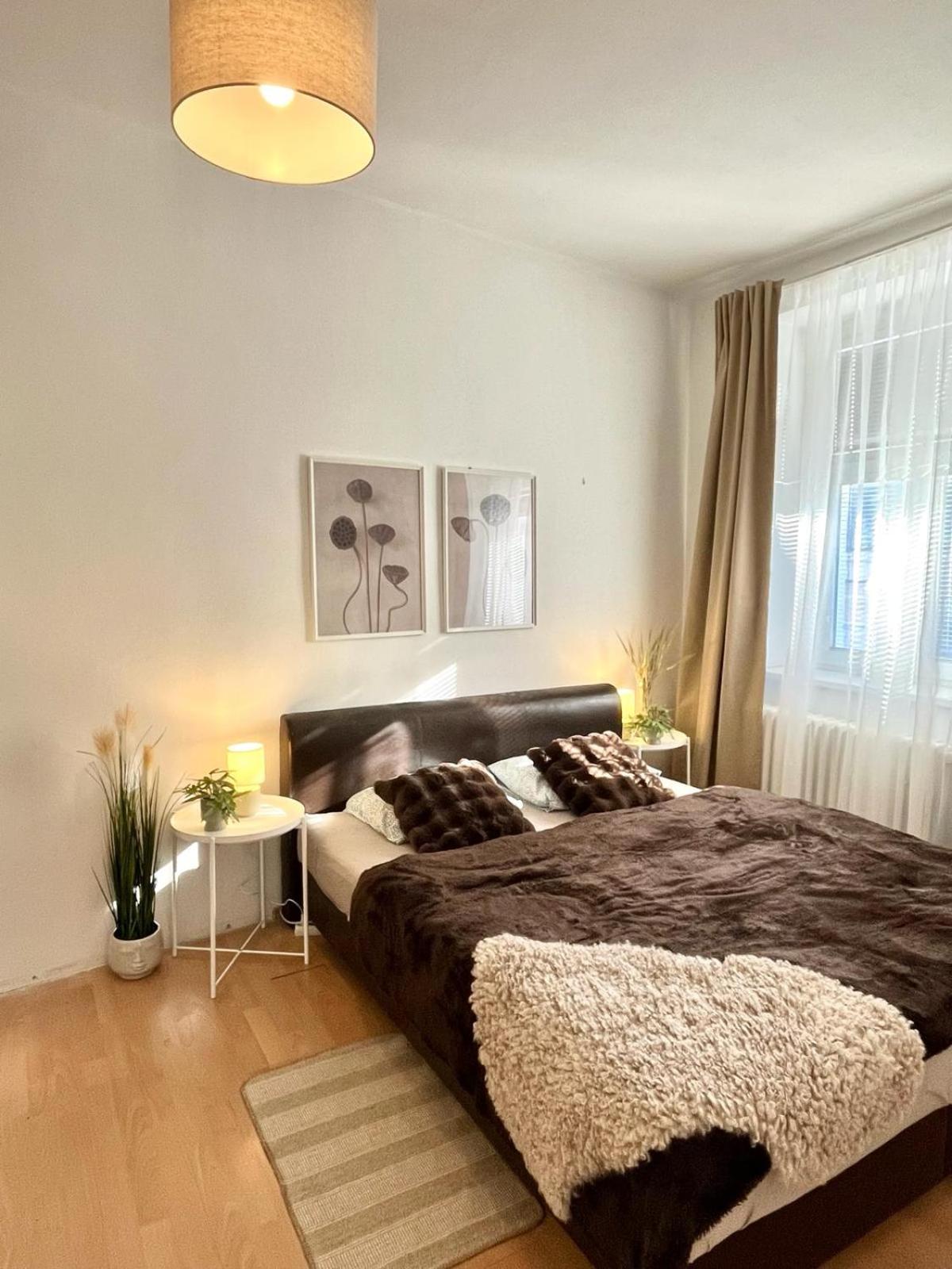 Apartment Caroline - Old Town, Ac 布拉迪斯拉发 外观 照片